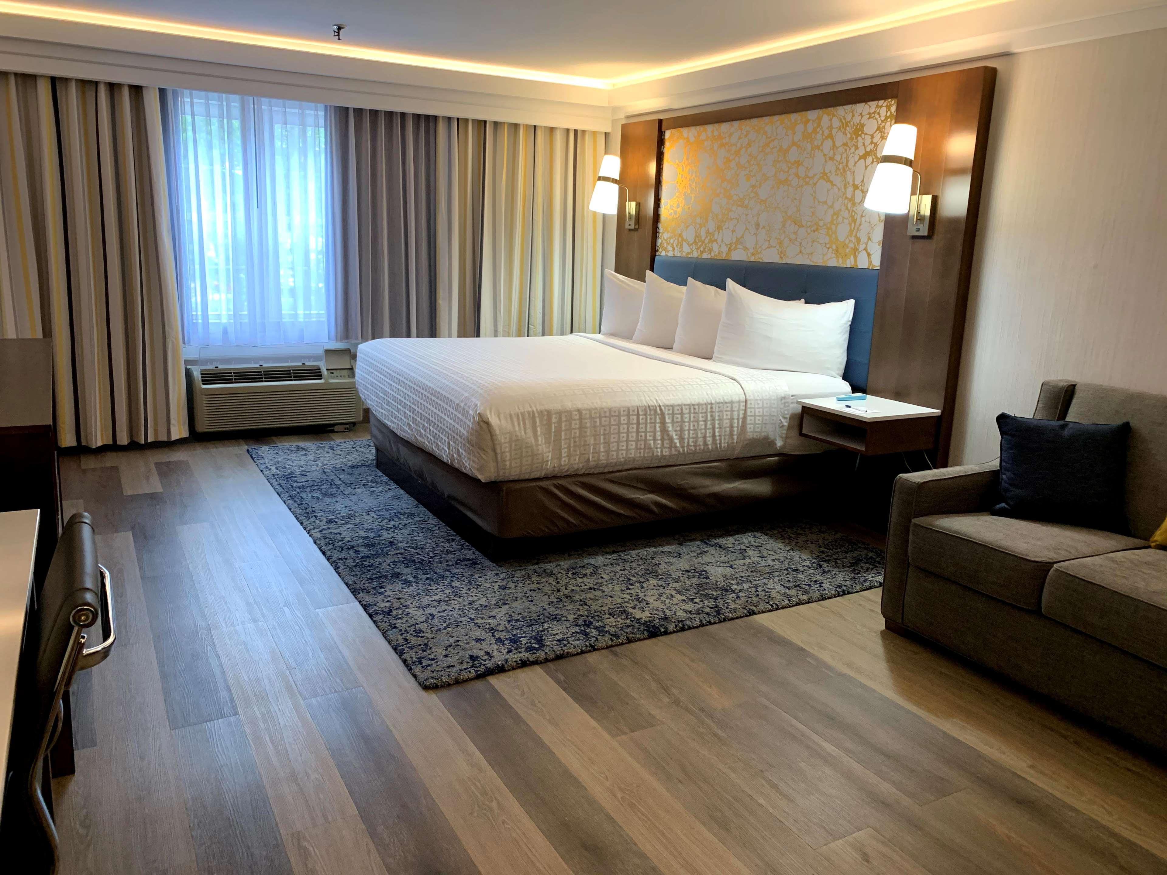 The Westfield Inn, BW Signature Collection Bagian luar foto