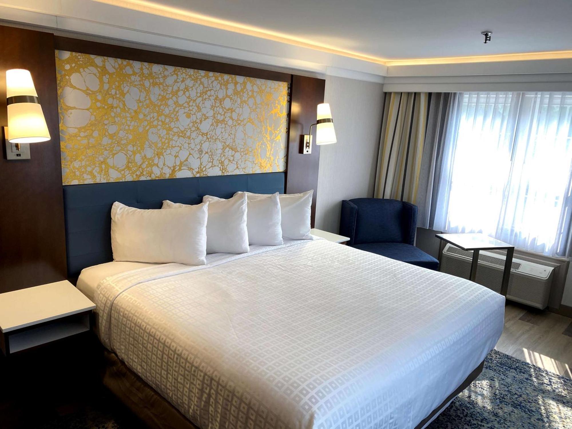 The Westfield Inn, BW Signature Collection Bagian luar foto